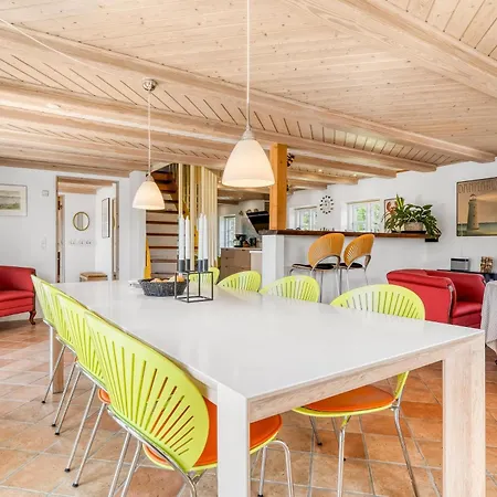 Lovely With Wilderness Bath And Outdoor Sauna, Centrally Located In Klitmoller Feriehus