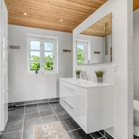 Lovely With Wilderness Bath And Outdoor Sauna, Centrally Located In Klitmoller Thisted