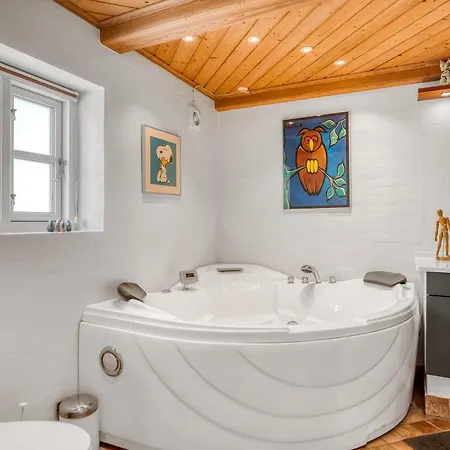 Lovely With Wilderness Bath And Outdoor Sauna, Centrally Located In Klitmoller Feriehus *