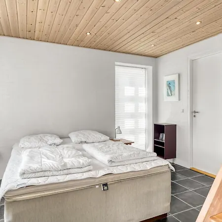 Lovely With Wilderness Bath And Outdoor Sauna, Centrally Located In Klitmoller Сasa de vacaciones *
