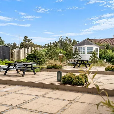 Feriehus Lovely With Wilderness Bath And Outdoor Sauna, Centrally Located In Klitmoller *