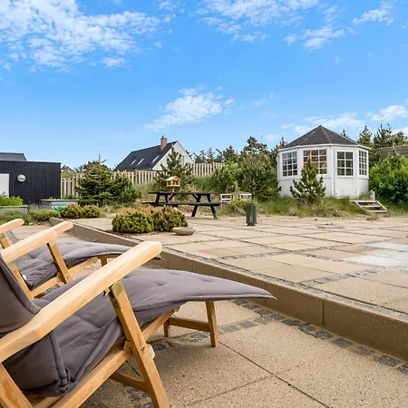 Feriehus Lovely With Wilderness Bath And Outdoor Sauna, Centrally Located In Klitmoller *