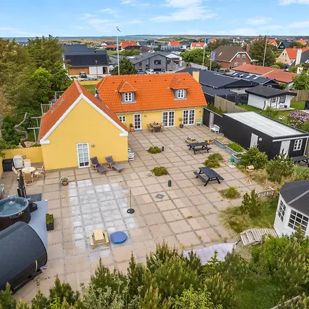 Lovely With Wilderness Bath And Outdoor Sauna, Centrally Located In Klitmoller
