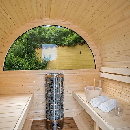 Lovely With Wilderness Bath And Outdoor Sauna, Centrally Located In Klitmoller Feriehus *