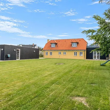 Lovely With Wilderness Bath And Outdoor Sauna, Centrally Located In Klitmoller Dom wakacyjny *